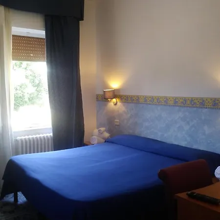 La Rondinella *